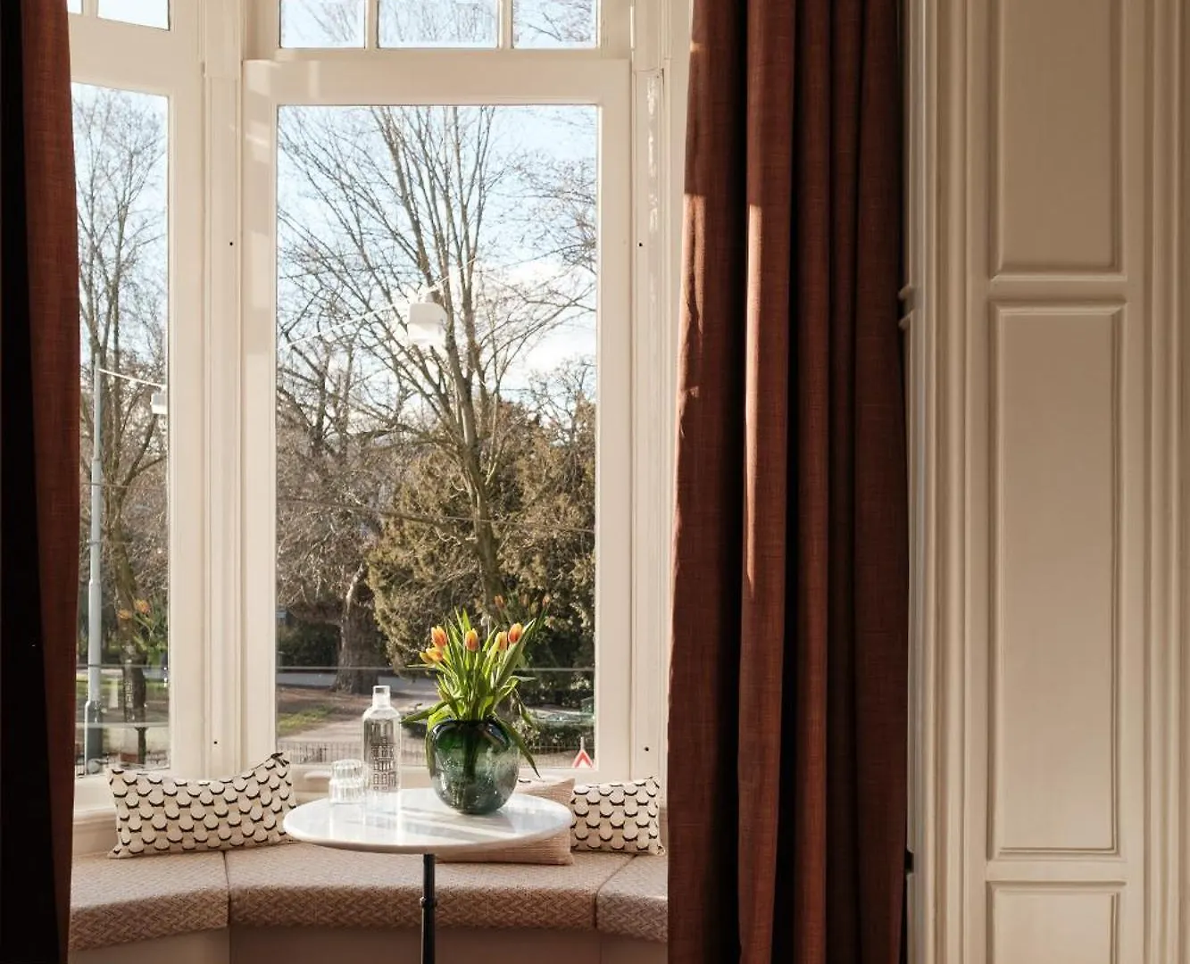 Amsterdam Hotel Parklane 4*,